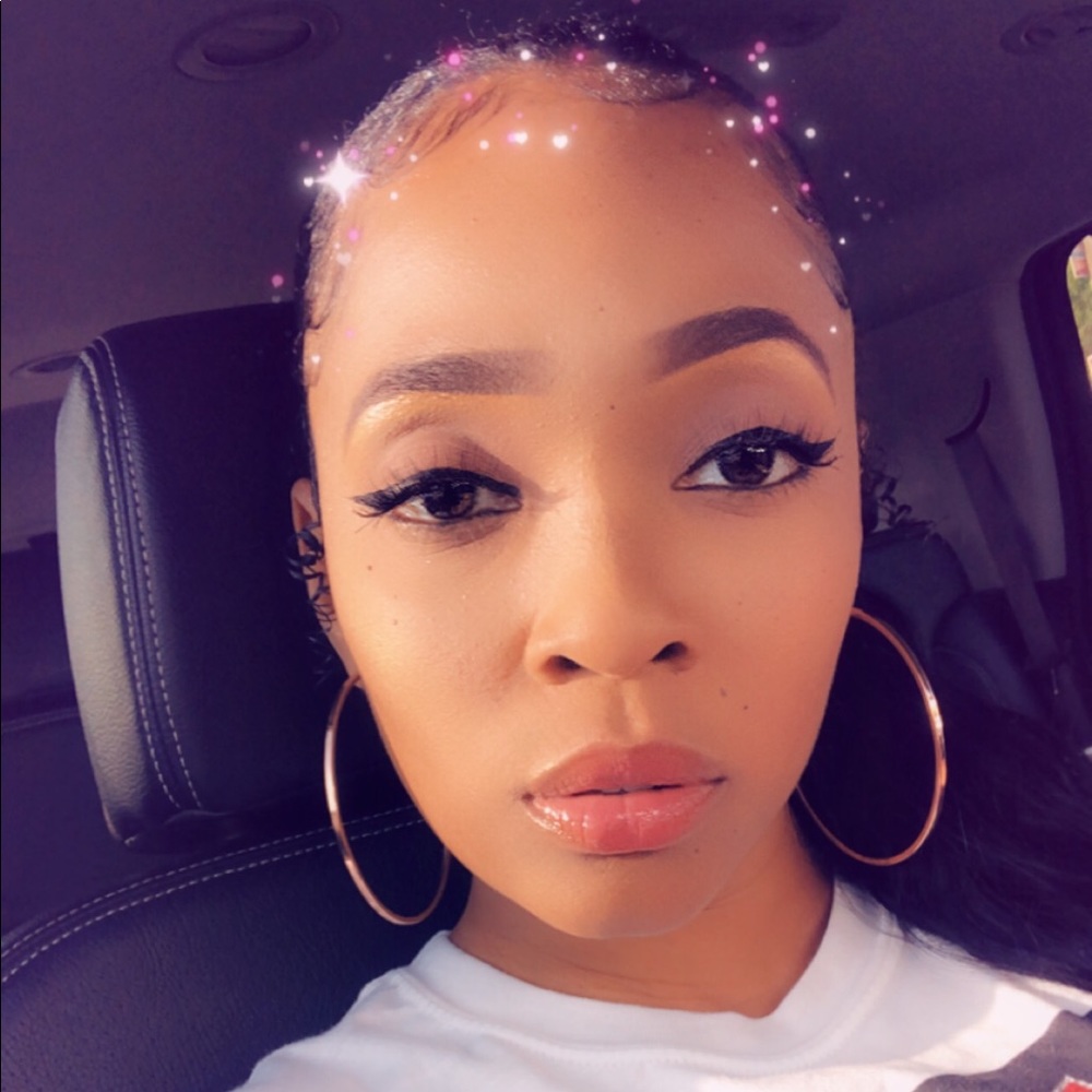 Meet your Posher, Krystal